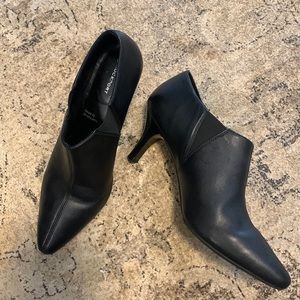 ROCKPORT Leather Ankle Booties